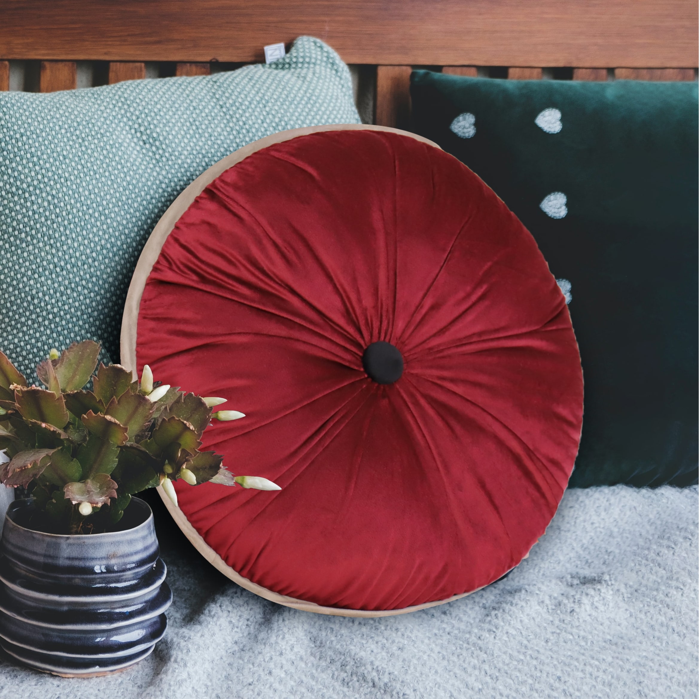 WOWMAX Round Button Tufted Pumpkin Pleated Cushion Throw Pillow 15