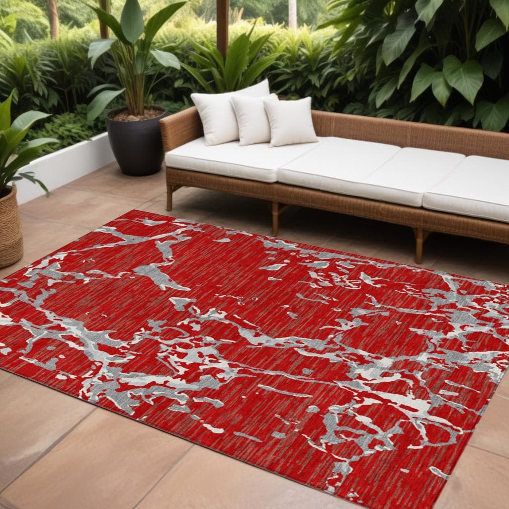 HomeRoots Striped Transitional Rectangle Outdoor Rug