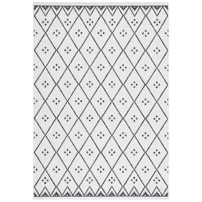 SAFAVIEH Courtyard Mauriceta Indoor/ Outdoor Waterproof Patio Backyard Rug - 2' x 3'7"