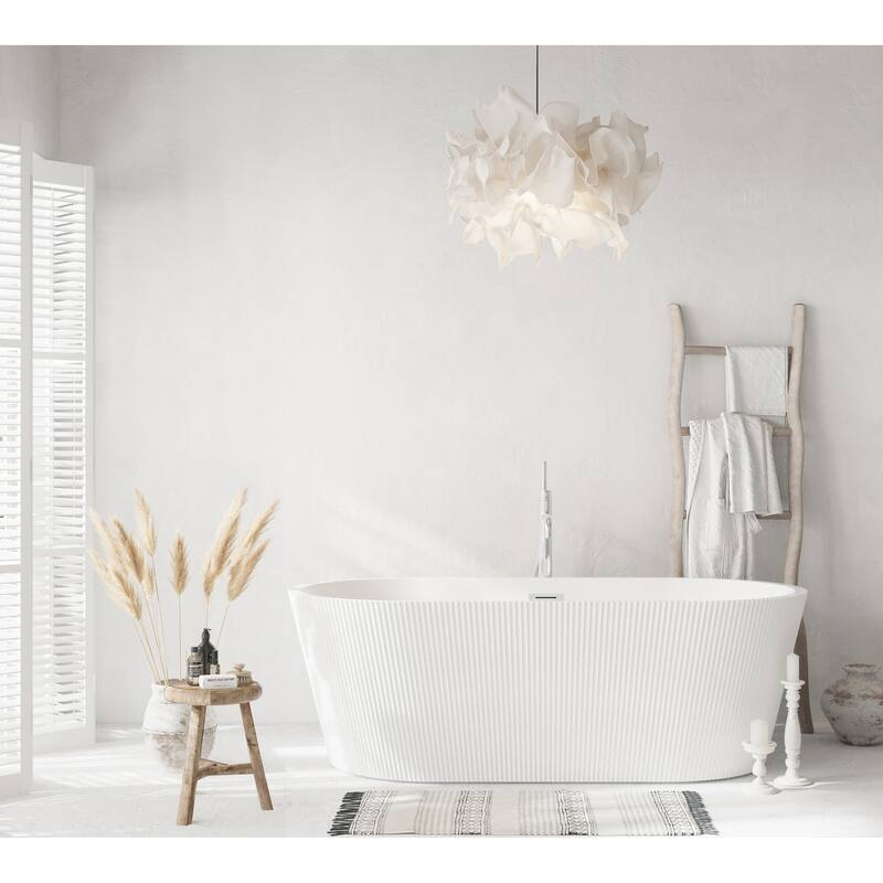 Vincent Bathtub in Glossy White - Glossy White with Chrome Trim - 67"
