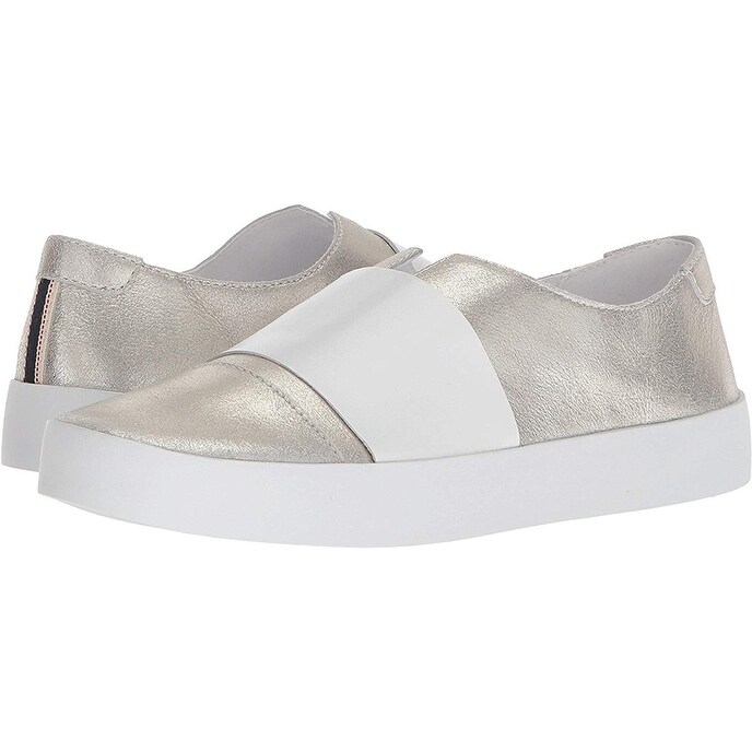 Shop Ed Ellen Degeneres Womens Garstin Closed Toe Slingback