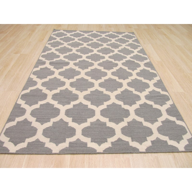 Gray Contemporary Trellis Flatweave Reversible Moroccan Area Rug - Modern and Versatile - 10' x 14'