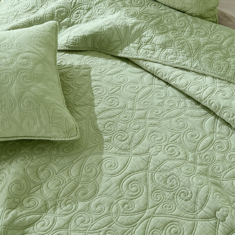 Patina Vie Maison 100% Cotton Stitched 3 Piece Quilt and Sham Set