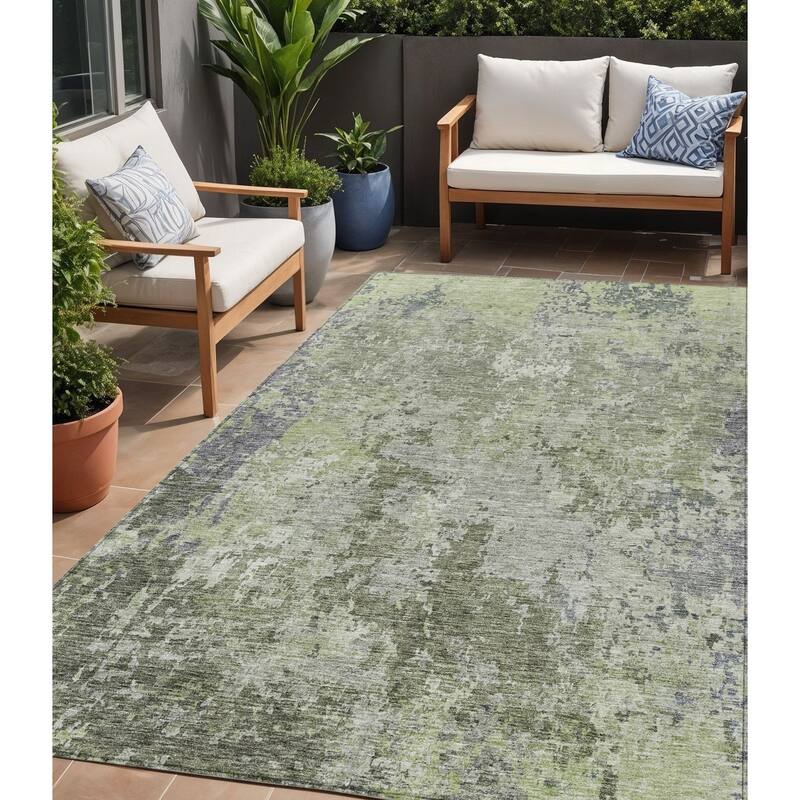 HomeRoots Abstract Transitional Rectangle Outdoor Rug - 5' X 8'