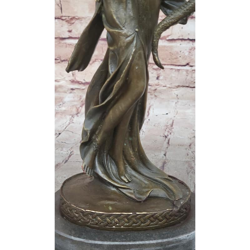 Khaleesi Daenerys Game Of Thrones Girl W/ Dragon Bronze Statue Sculpture Figure 14 Inches X 6 Inches