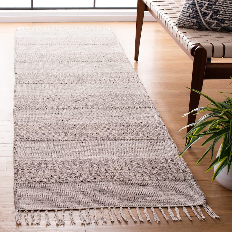 SAFAVIEH Handmade Montauk Alden Flatweave Cotton Fringe Rug - 2'3" x 16' Runner - Ivory/Steel Grey