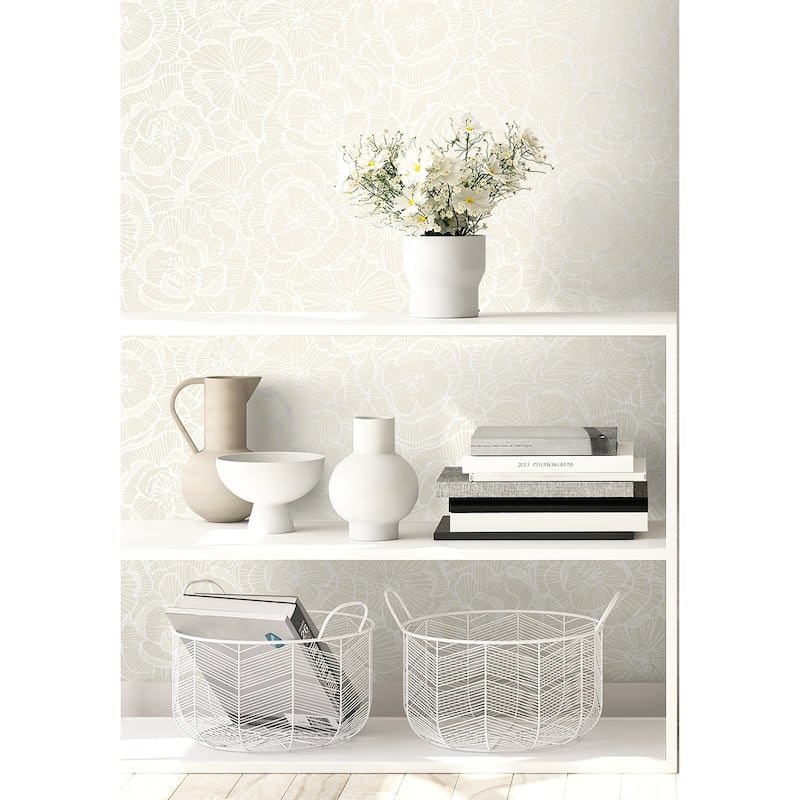 Seabrook Designs Alejandra Floral Non-Woven Unpasted Wallpaper
