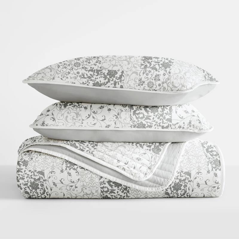 Becky Cameron All Season 3 Piece Scrolled Patchwork Reversible Quilt Set with Shams - Light Grey - King