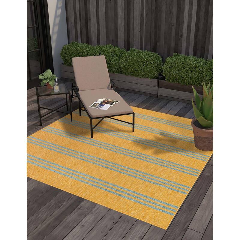 Outdoor Zrand Collection Area Rug - Yellow and Aqua - 13' Square