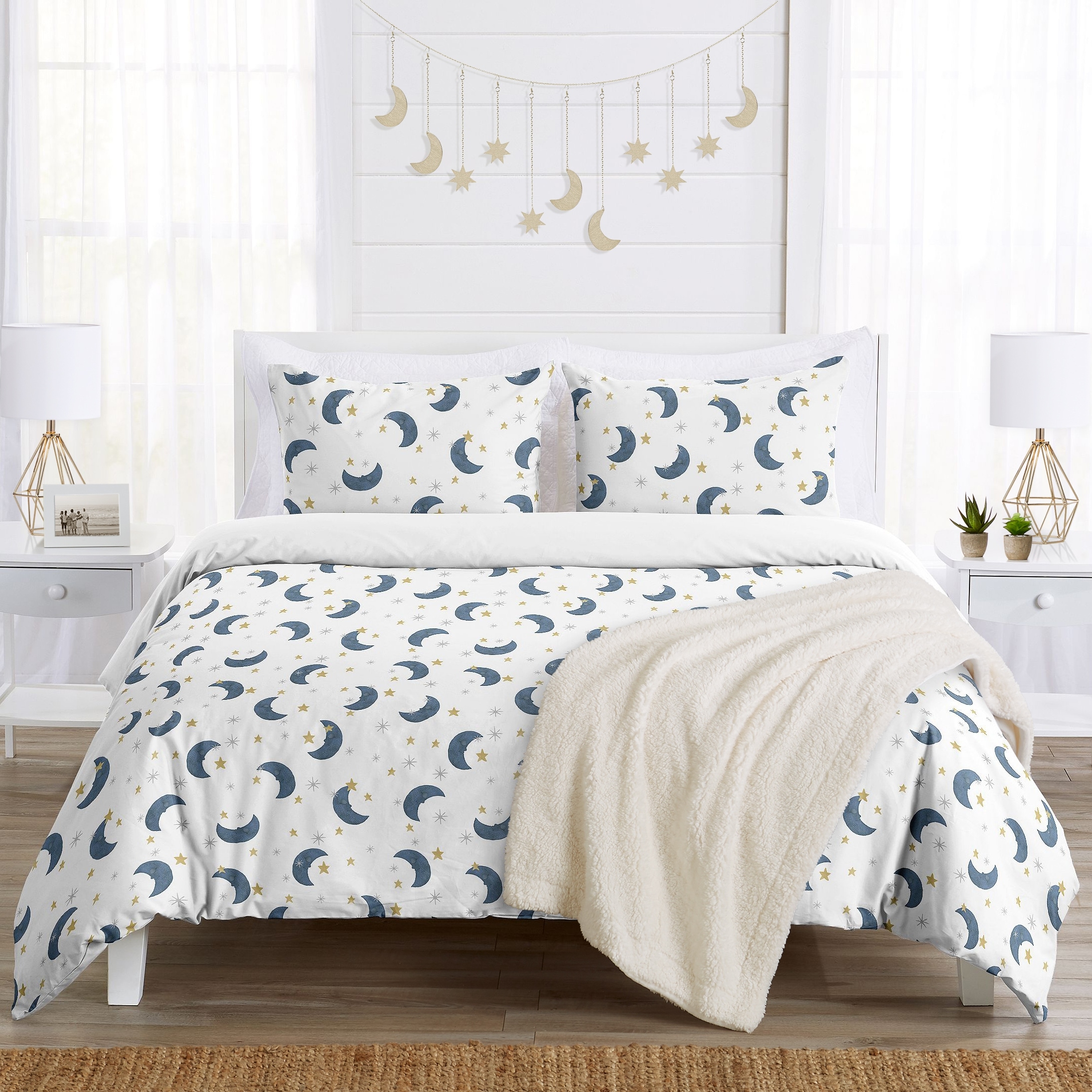 Moon and Star Collection Boy or Girl 3-pc Full Queen-size Comforter Set  Navy Blue Gold Watercolor Celestial Sky Gender Neutral Bed Bath  Beyond  34599949