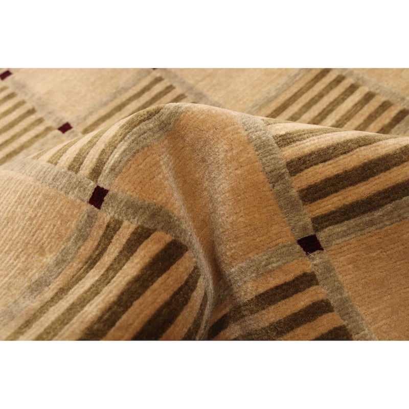 ECARPETGALLERY Hand-knotted Opulence Tan Wool Rug - 2'6 x 9'6