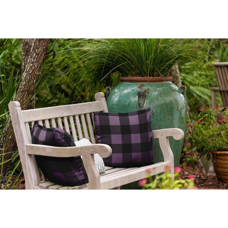 Buffalo Plaid Indoor/Outdoor Throw Pillow