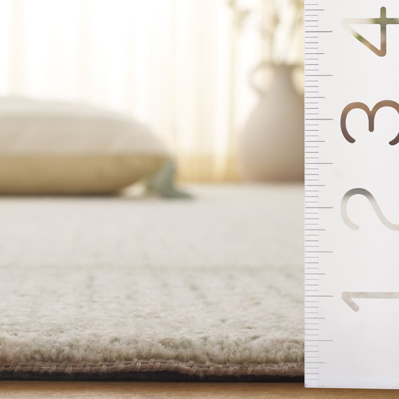 SAFAVIEH Handmade Pine Anjelien Modern Wool Rug
