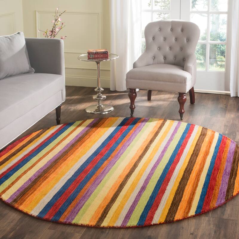 SAFAVIEH Handmade Himalaya Konke Modern Wool Rug - 8' Round - Red/Multi