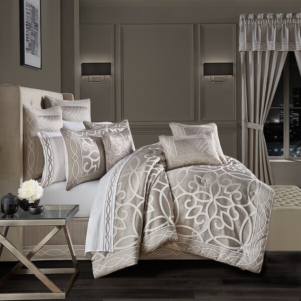 J. Queen New York Chanticleer Comforter Set Bed Bath & Beyond 37192500