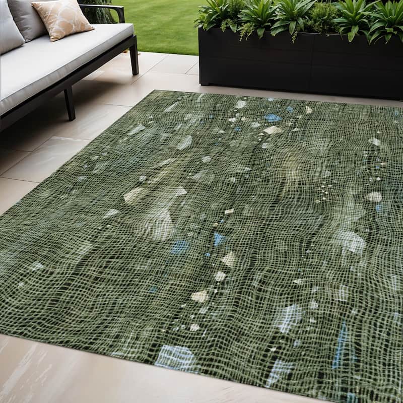 HomeRoots Abstract Transitional Rectangle Outdoor Rug - 5' X 8'