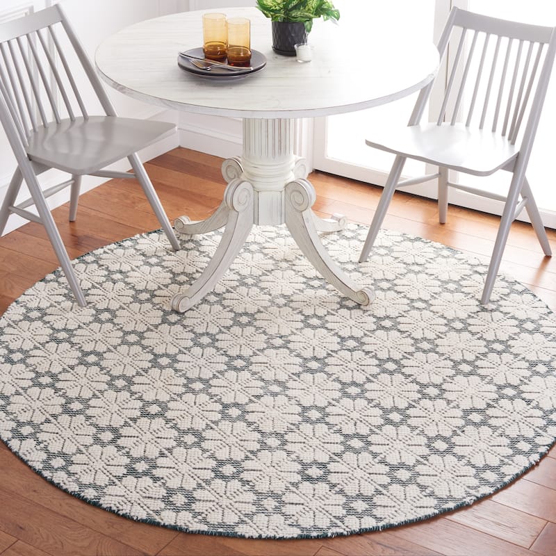 SAFAVIEH Handmade Vermont Jolie Wool Rug - 6' Round - Ivory/Green
