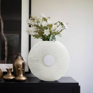 Sagebrook Home's 15" Nataly Small Quartz-inspired White Resin Vase - Chic Home Decor Accent for Modern Living