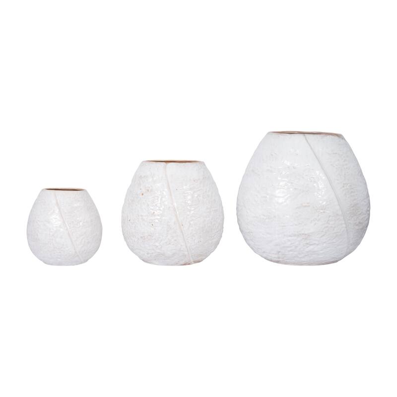 Sagebrook Home Ceramic Ivory Round Textured Round Vase
