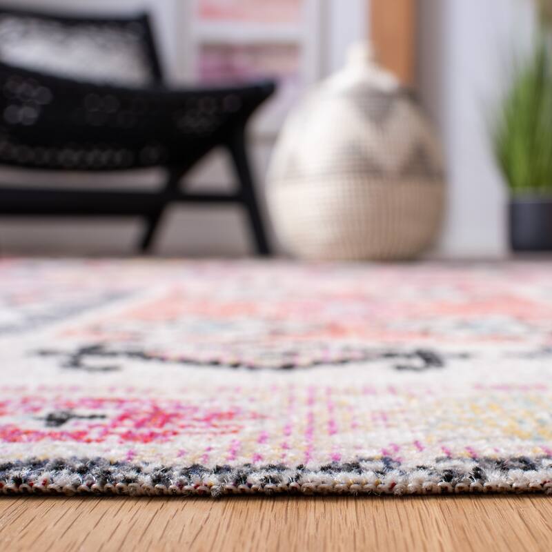 SAFAVIEH Montage Trevina Indoor/ Outdoor Waterproof Patio Backyard Rug