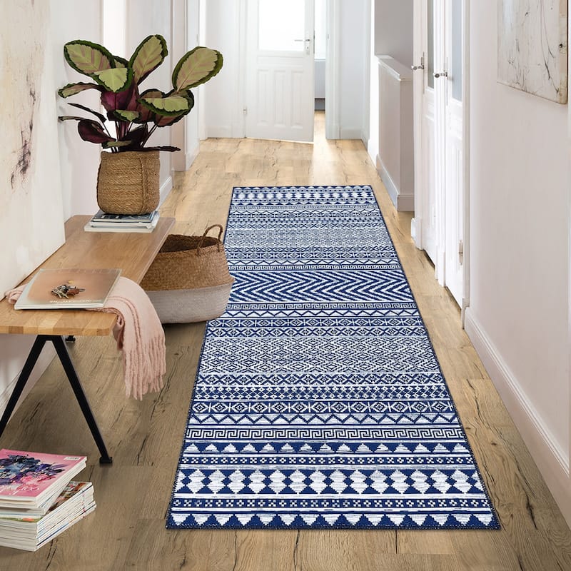 Garvee Moroccan Geometric Machine Washable Area Rug