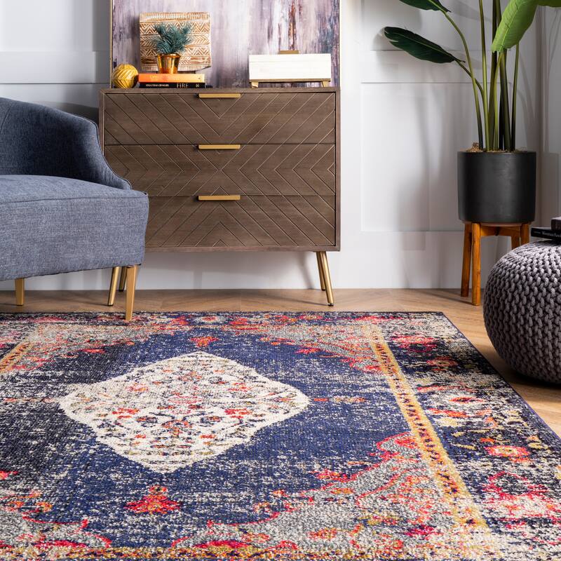 Nuloom Vintage Medallion Veronica Area Rug