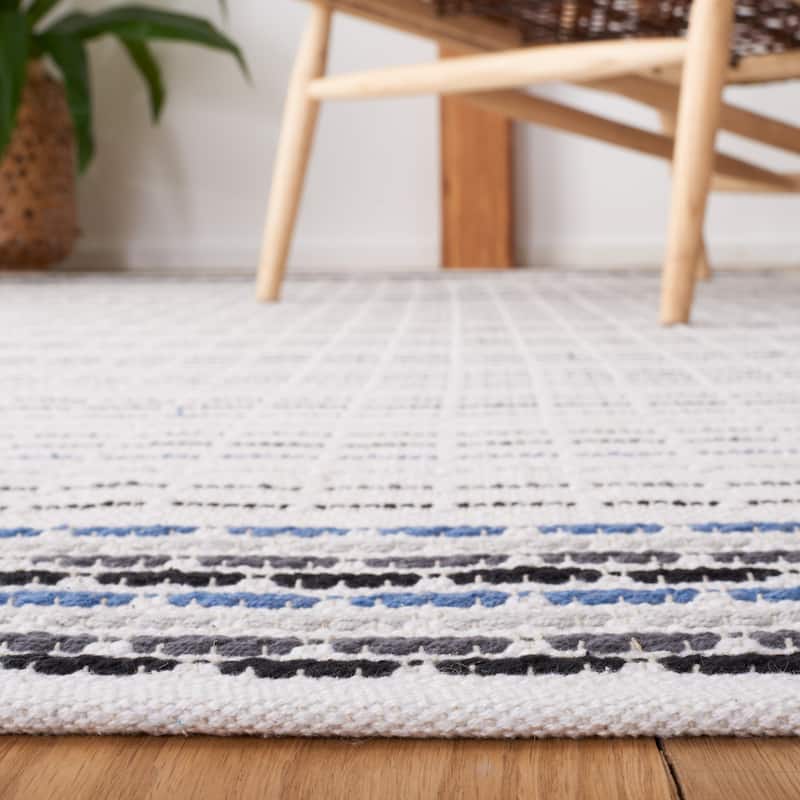 SAFAVIEH Handmade Flatweave Montauk Nabeela Cotton Rug