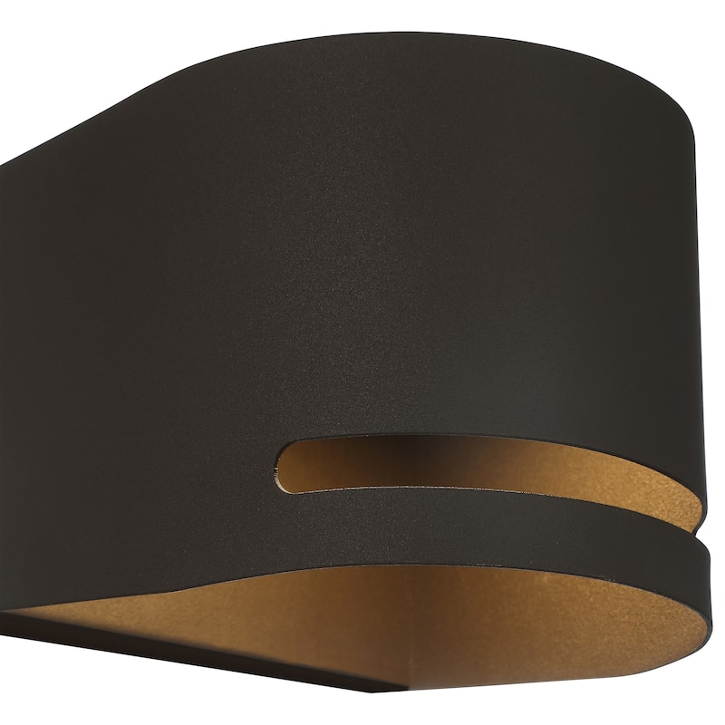 Vivre Outdoor LED Wall Mount Light.