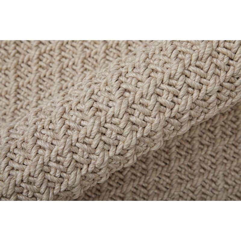 Grand Bazaar Faro Hand Woven Solid Modern Area Rug
