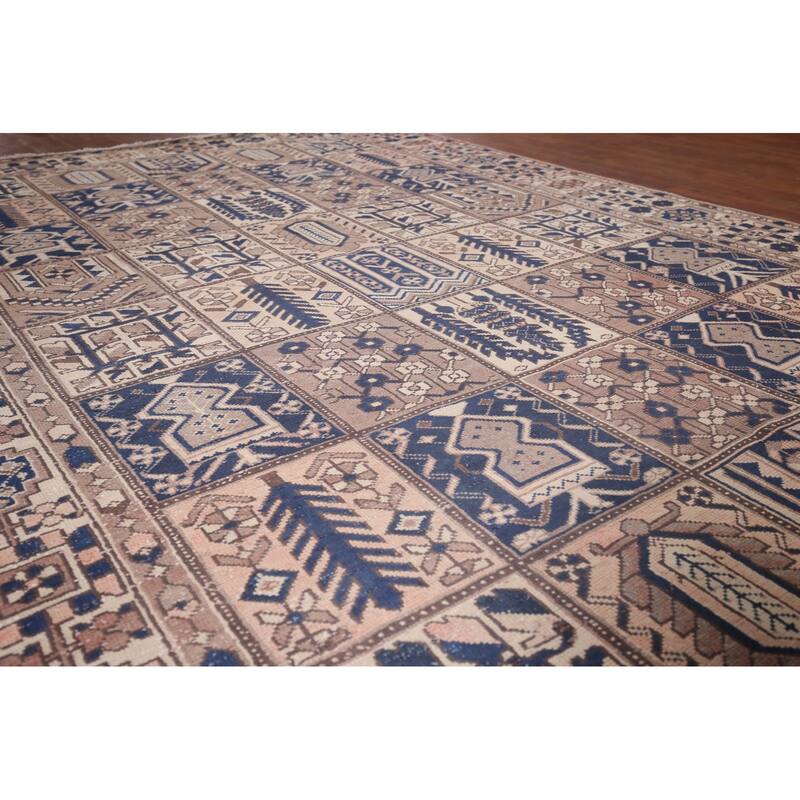 Bakhtiari Persian Vintage Rug Hand-Knotted Traditional Wool Carpet - 6'9"x 10'1"