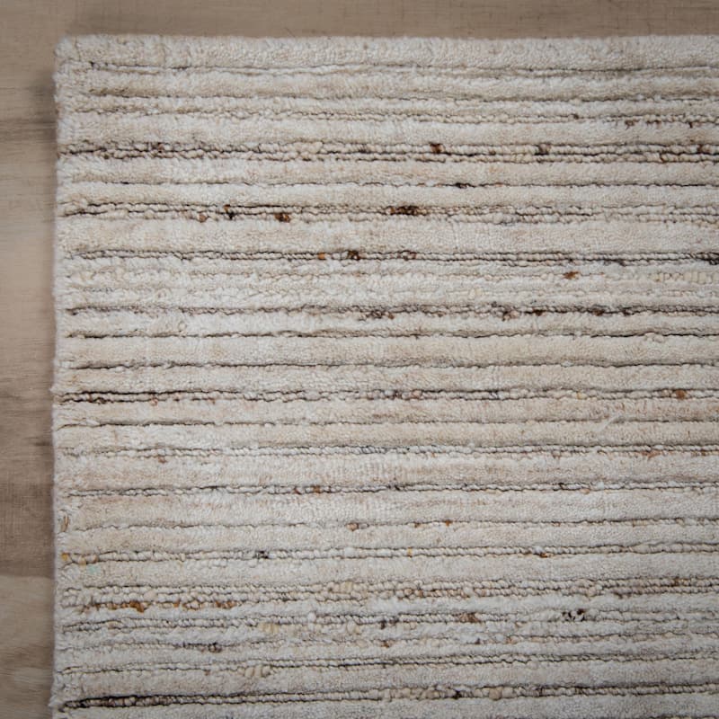 Alora Decor Deluxe Hand Loomed Heathered High/Low Rug