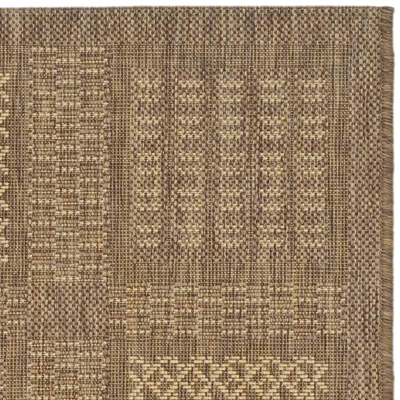 SAFAVIEH Courtyard Shirlee Indoor/ Outdoor Waterproof Patio Backyard Rug