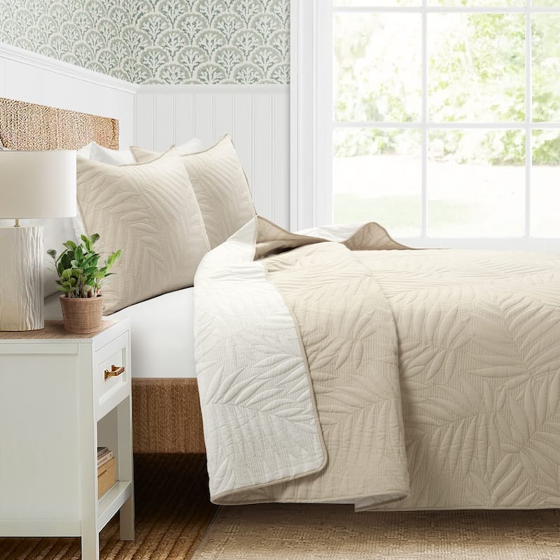 Lush Decor Isla Embroidered Leaf Reversible Cotton Quilt 3 Piece Set