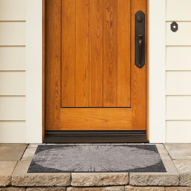 SAFAVIEH Courtyard Sabaha Indoor/Outdoor Waterproof Patio Backyard Rug - 2' x 3'7" - Beige/Black