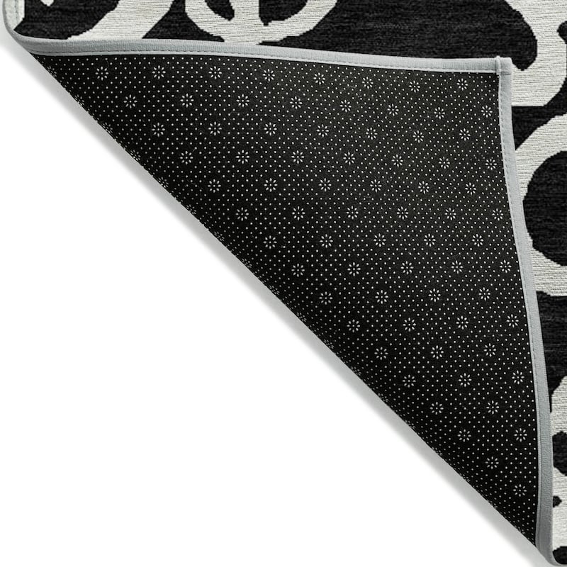 Machine Washable Indoor/ Outdoor Damask Glam Chantille Rug