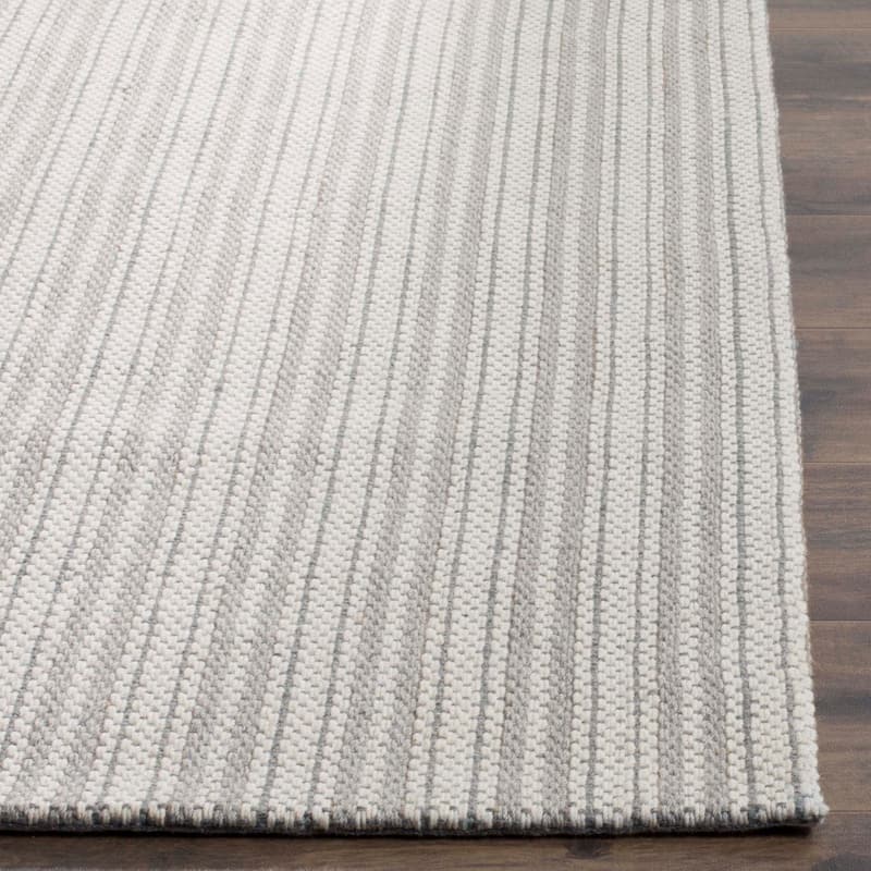 SAFAVIEH Handmade Wilton Lara Country Floral Wool Rug