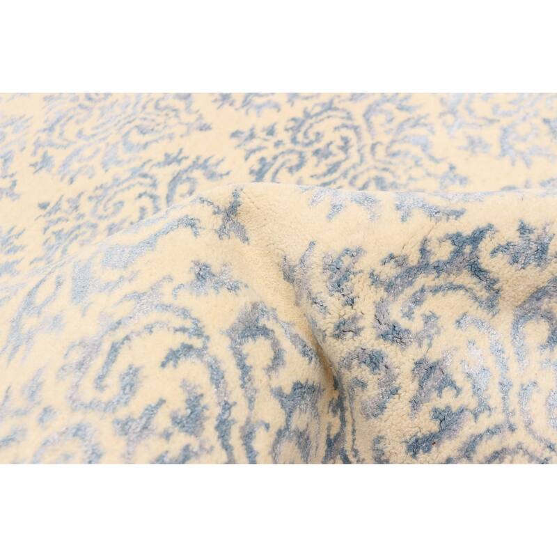 ECARPETGALLERY Hand Loomed Elysian Cream Viscose, Wool Rug - 4'10 x 7'11