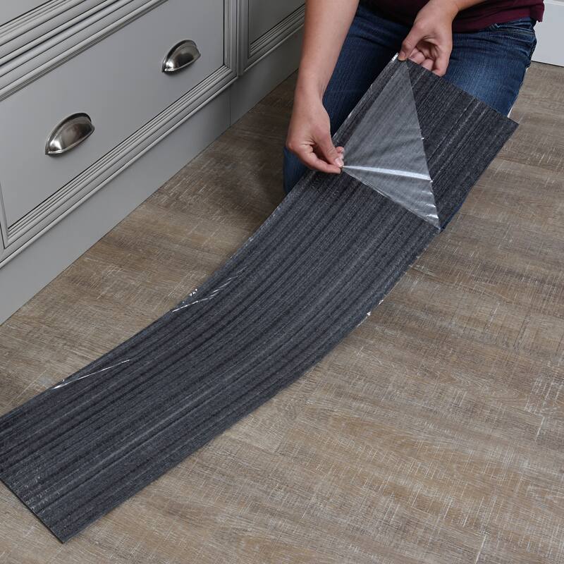 Foss Floors Accent 9"x36" Peel and Stick Indoor/Outdoor Carpet Tile Planks 8/Box