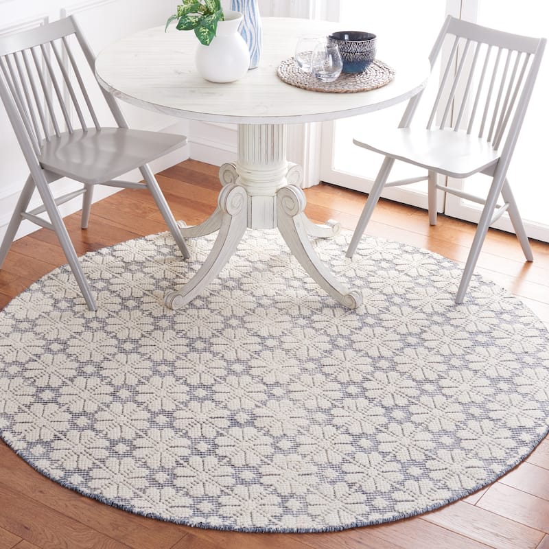 SAFAVIEH Handmade Vermont Jolie Wool Rug - 6' Round - Ivory/Blue