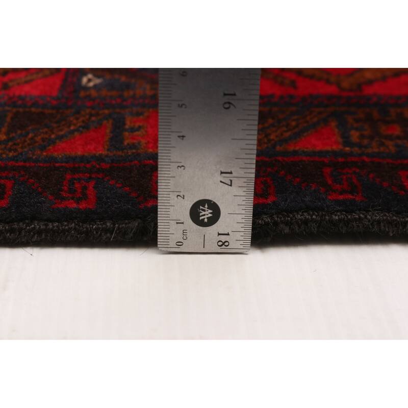 Teimani Red Rug 3'9" x 6'9" - 3'9 x 6'9