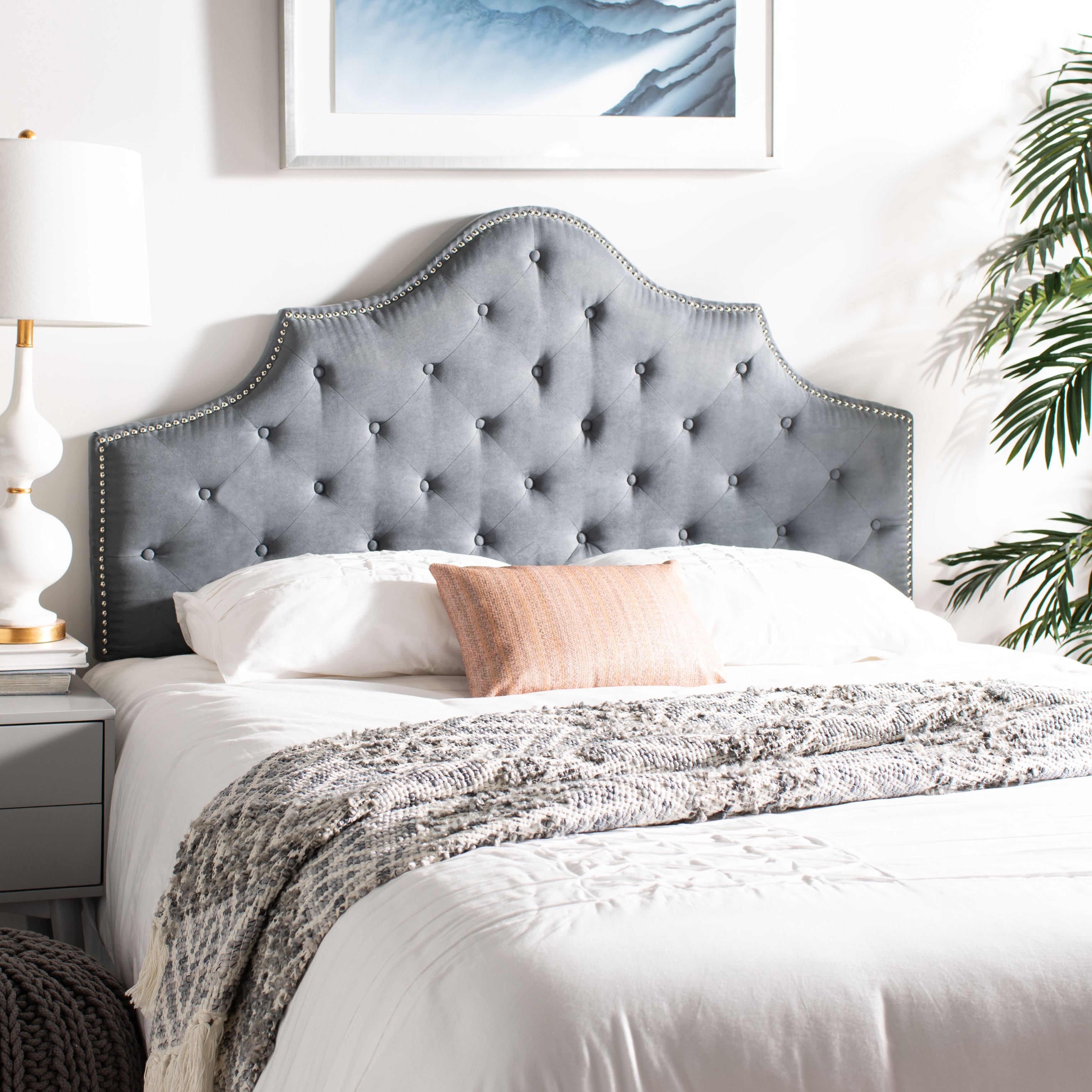 SAFAVIEH Arebelle Grey Upholstered Tufted Headboard Silver