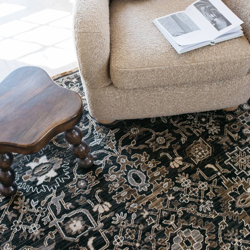 Adelaide Borderless Traditonal Charcoal//Tan Wool Blend Area Rug