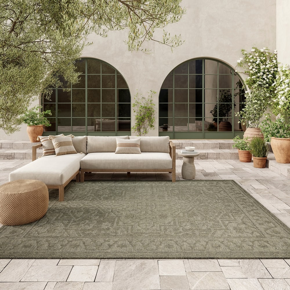 Nourison Tulum Indoor/Outdoor Persian Area Rug