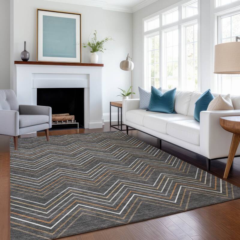 Machine Washable Indoor/ Outdoor Modern Chevron Chantille Rug