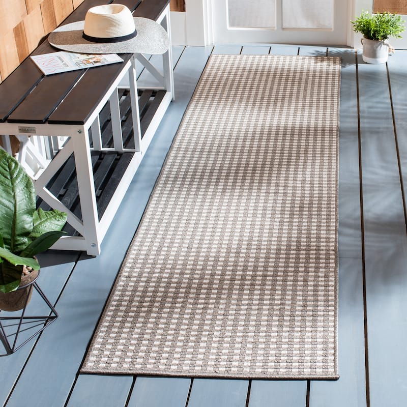 SAFAVIEH Lakeside Nexhmie Indoor/ Outdoor Waterproof Patio Backyard Rug