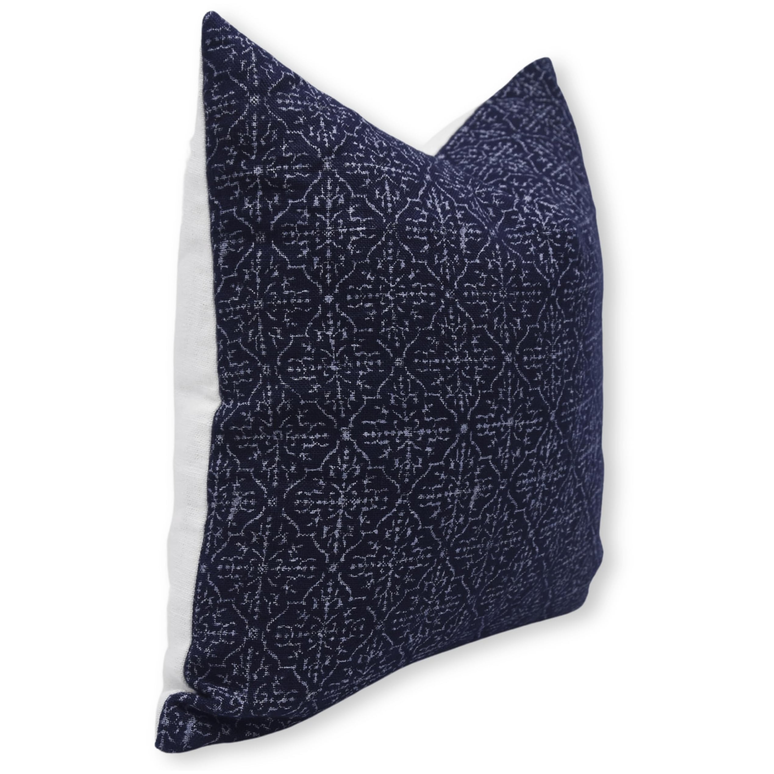 Fabdivine Makdi Jaal Pillow Cover
