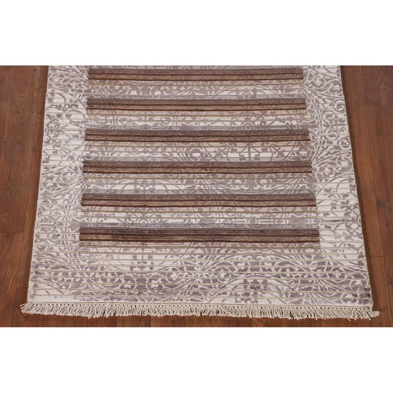 Modern Accent Rug Handmade Indian Abstract Wool Carpet - 2'9"x 5'2"