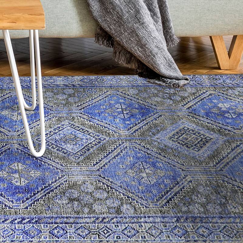 Superior Southwestern Geometric Diamonds Indoor Area Rug