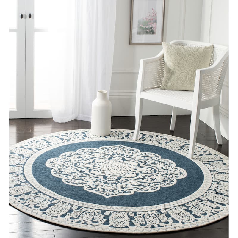 SAFAVIEH Handmade Marbella Abir Modern Polyester Rug