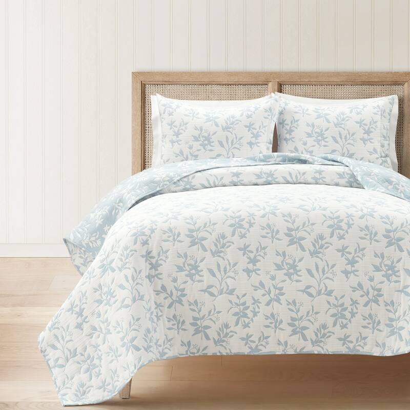 Lush Decor Floral Jacquard Reversible Soft Matelasse Quilt 3-Piece Set